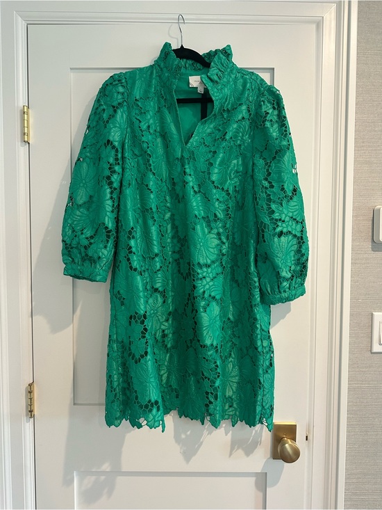 Pomander Place Dresses & Skirts - Pomander Place Emerald Green Lace Mini Dress